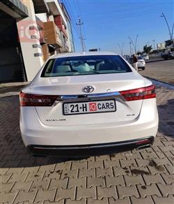 تويوتا أفالون